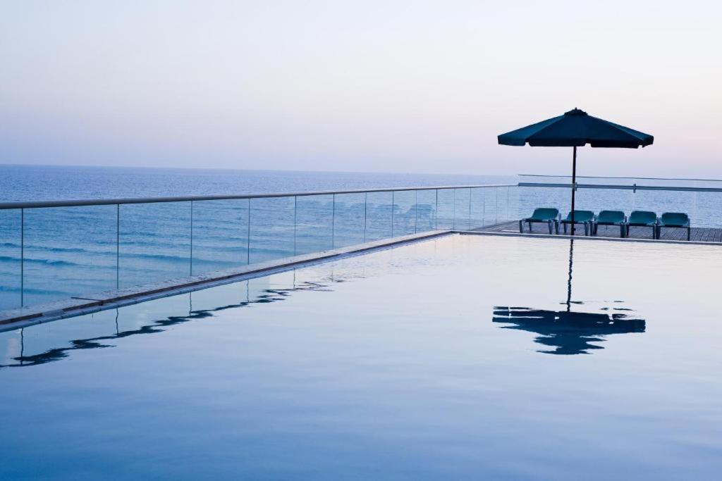 Share Suites Hotel Bat-Yam Bat Yam Luaran gambar